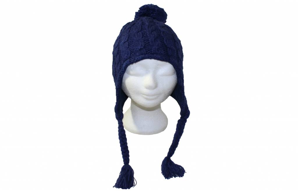 Gebreide pompon muts met vlechten blauw