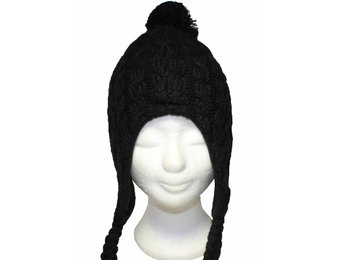 Gebreide pompon muts zwart