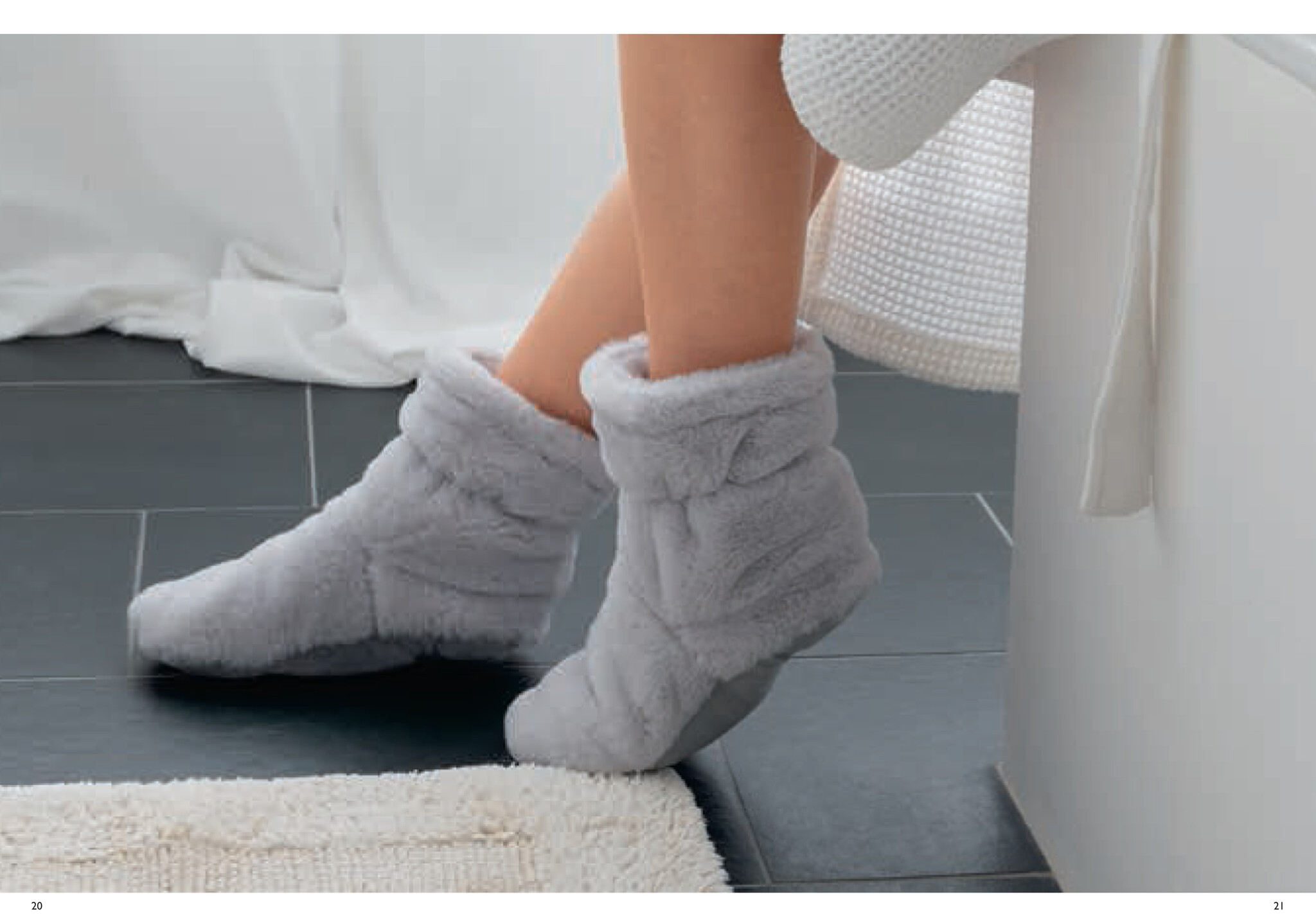 Pantoffels / Voetenwarmer met gelparels Pantoffels / Voetenwarmer met gelparels