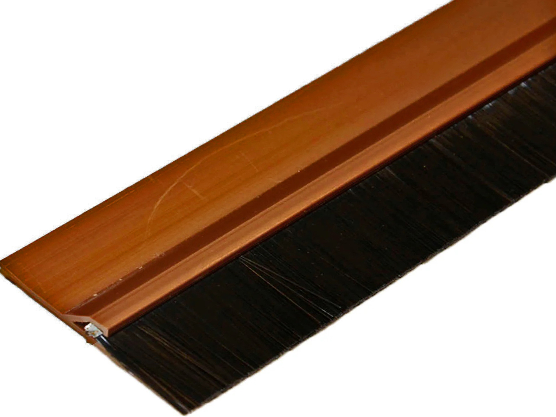 Zelfklevende deurstrip met borstel 1 m.  / 4,8 cm  bruin Zelfklevende deurstrip met borstel 1 m.  / 4,8 cm  bruin