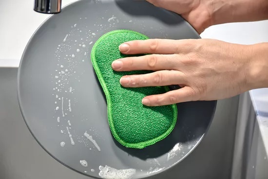 Microvezel huishoudspons 17 x 10 cm. - 3 stuks Microvezel huishoudspons 17 x 10 cm. - 3 stuks