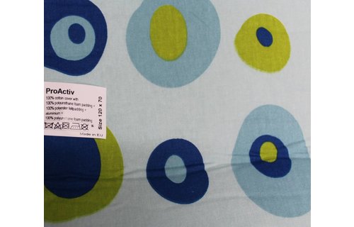 Strijkdeken ProActiv blauw/groen balls 120 X 70 cm.