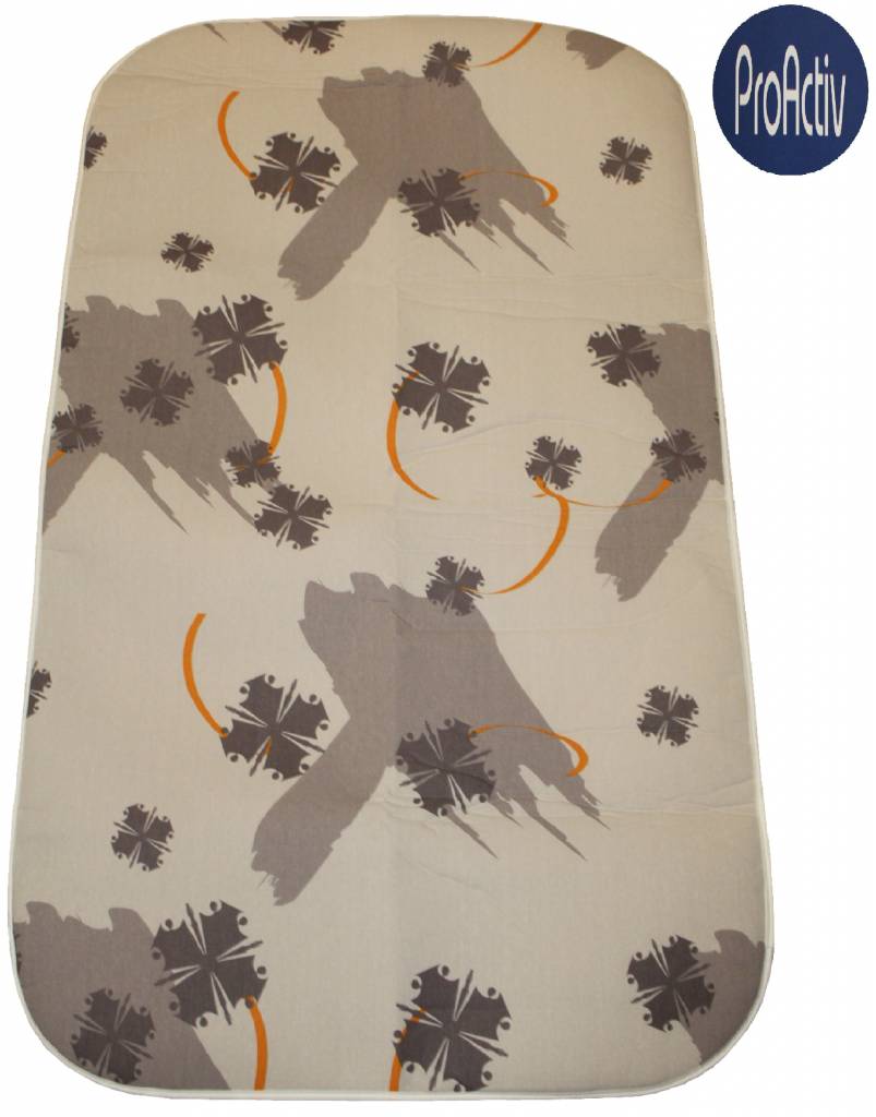 Strijkdeken ProActiv beige / bruin 120 X 70 cm. Strijkdeken ProActiv beige / bruin 120 X 70 cm.