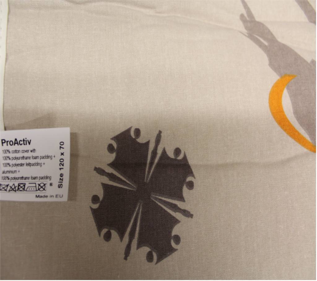 Strijkdeken ProActiv beige / bruin 120 X 70 cm. Strijkdeken ProActiv beige / bruin 120 X 70 cm.