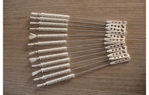 Flessenborstel nylon ∅ 15 mm. / 36 cm lang Flessenborstel nylon ∅ 15 mm. / 36 cm lang