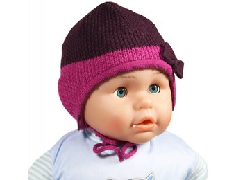 Gebreide babymuts met strikje paars/roos