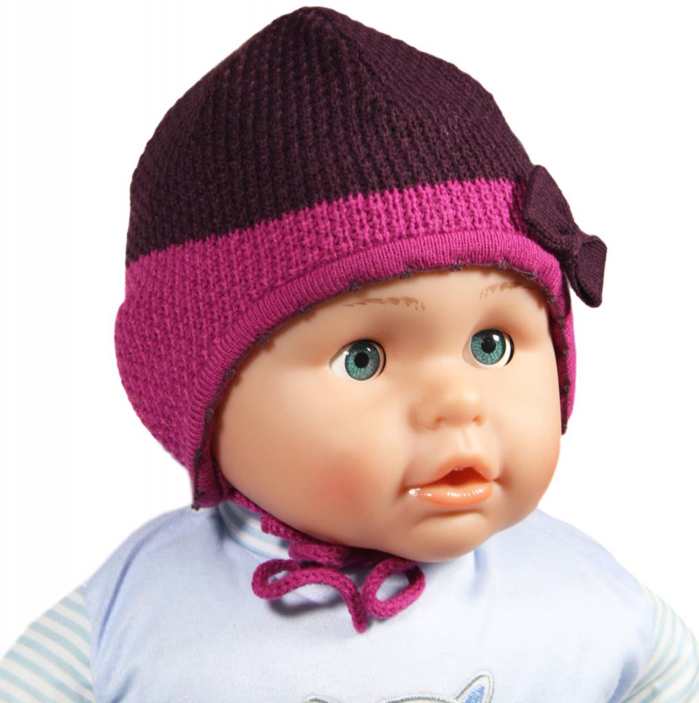 Gebreide babymuts met strikje paars/roos