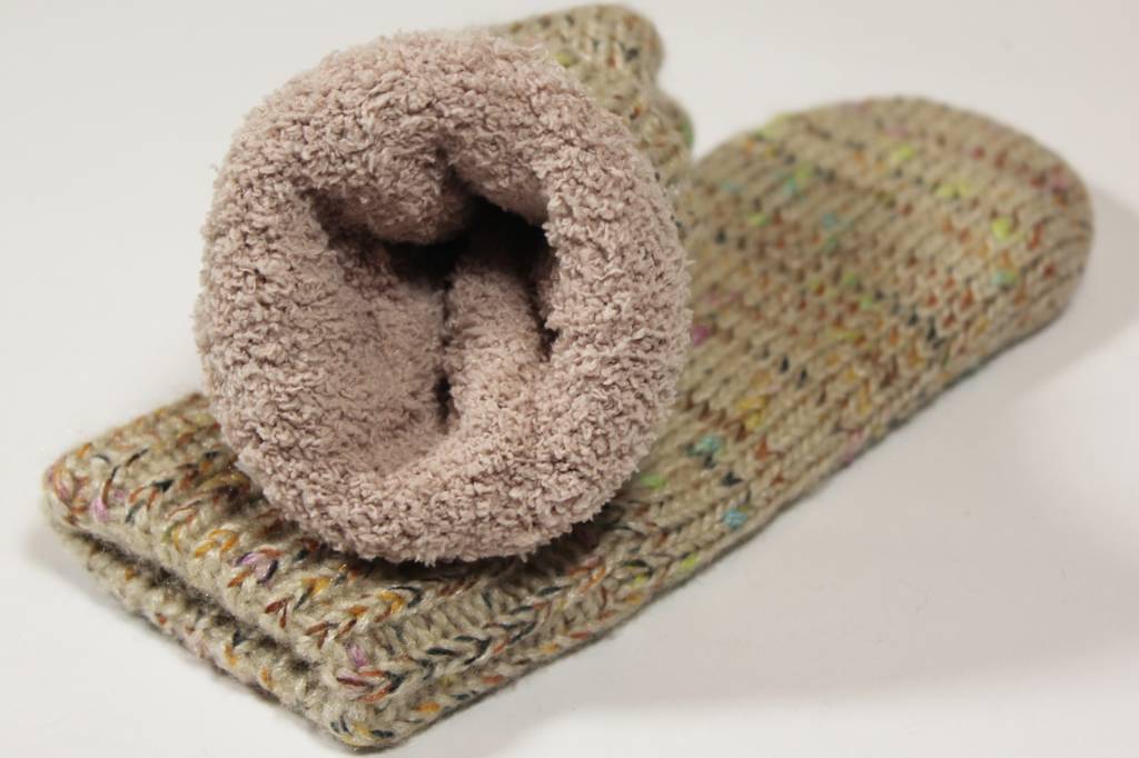 Gebreide Dames want met pels beige gespikkeld