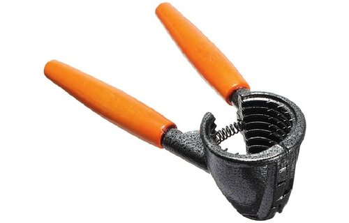 Notenkraker houten handvat 18 cm.