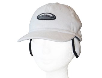 Fleece pet met oorflappen "Outdoor" Beige