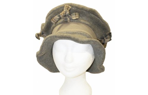 Kinderhoedje Teddy met Strikje