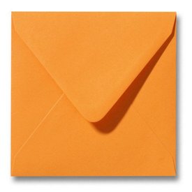 Gekleurde envelop Feloranje