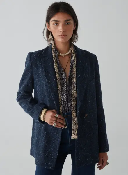 Maison Hotel Azalea Blazer Misty Blue