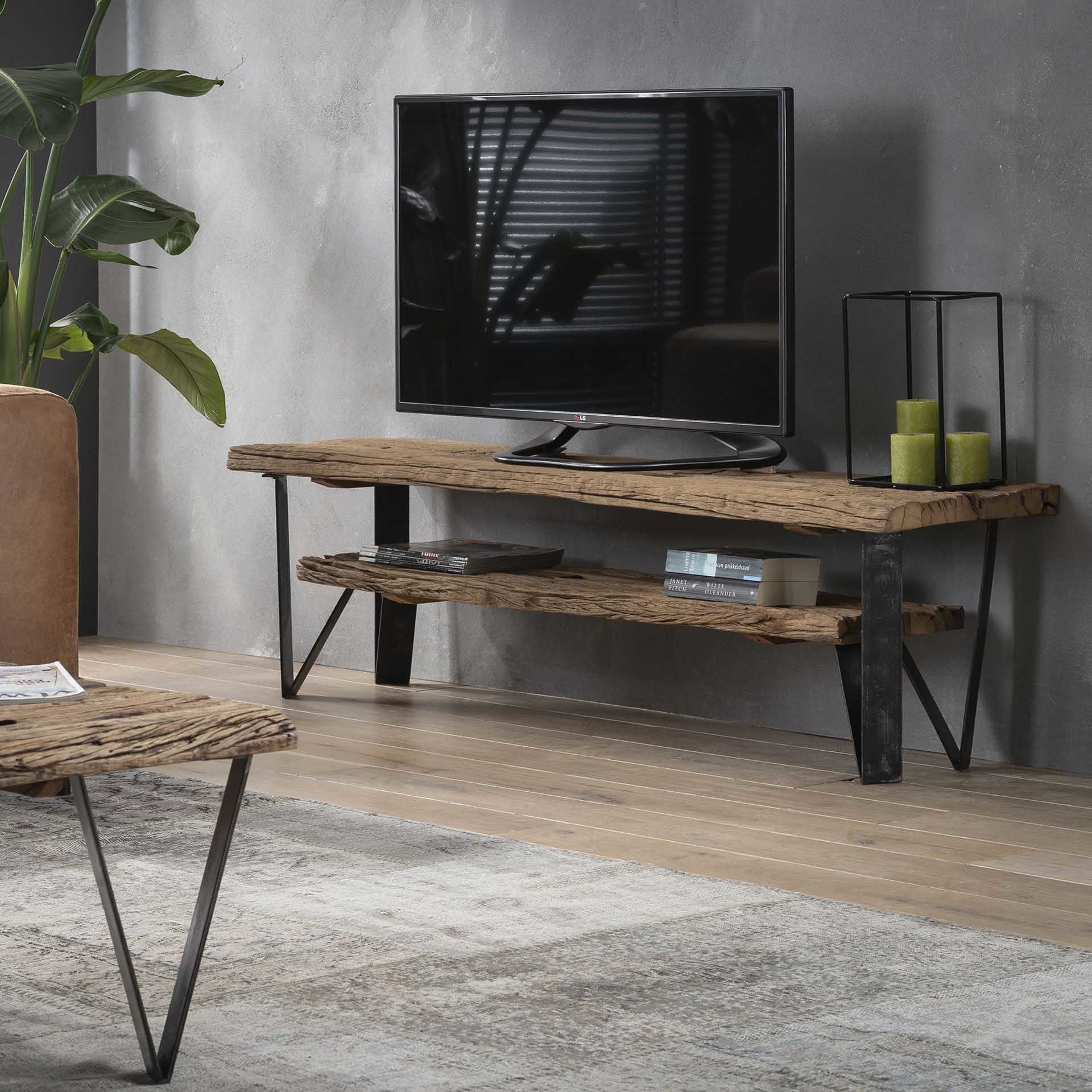 donker lokaal Schandalig Recycled - TV-meubel - massief gerecycled hout - tussenplank - metalen -  DuVerger Home