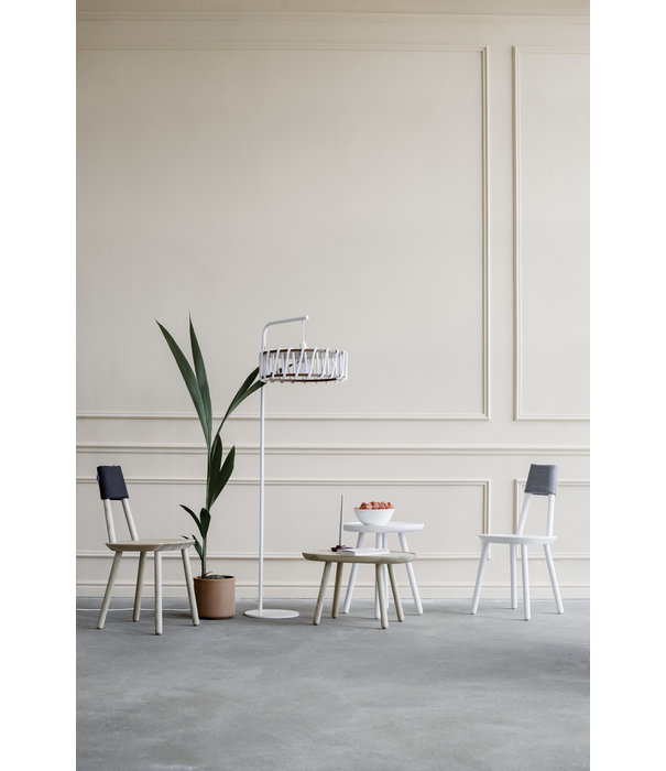 EMKO Ash - Table d'appoint - ronde carrée - frêne - blanc - petite