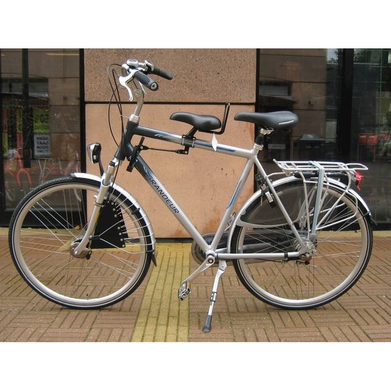 Buiszadel voor een Herenfiets met extra stabilisator (Buiszadel)
