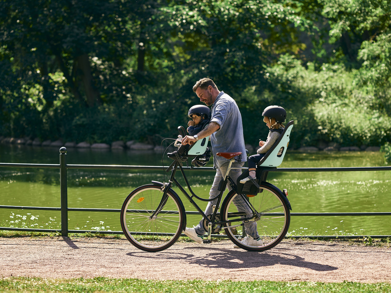 Thule Yepp Nexxt Maxi Achterstoeltje Mint - Fiets-stoeltje.nl