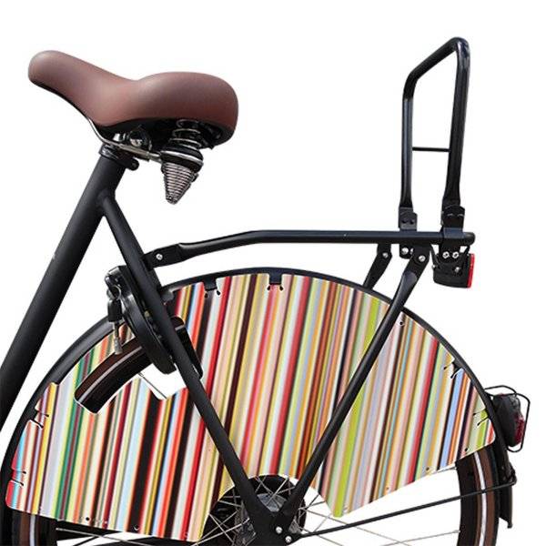 Vandaag op Nu.nl het artikel dat elke dag 8 kinderen met de voetjes tussen de spaken komen.