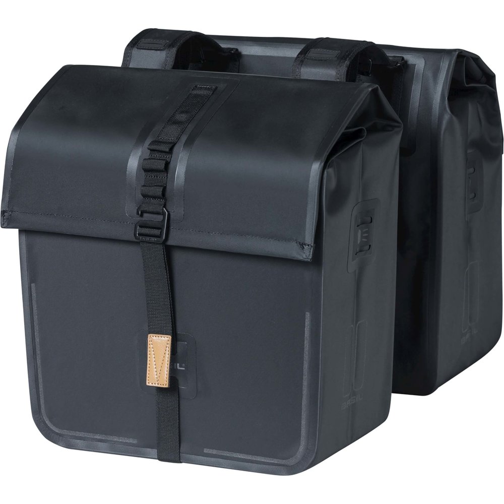 Basil dubbele fietstas Urban dry black Basil dubbele fietstas Urban dry black