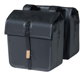 Basil dubbele fietstas Urban dry black Basil dubbele fietstas Urban dry black
