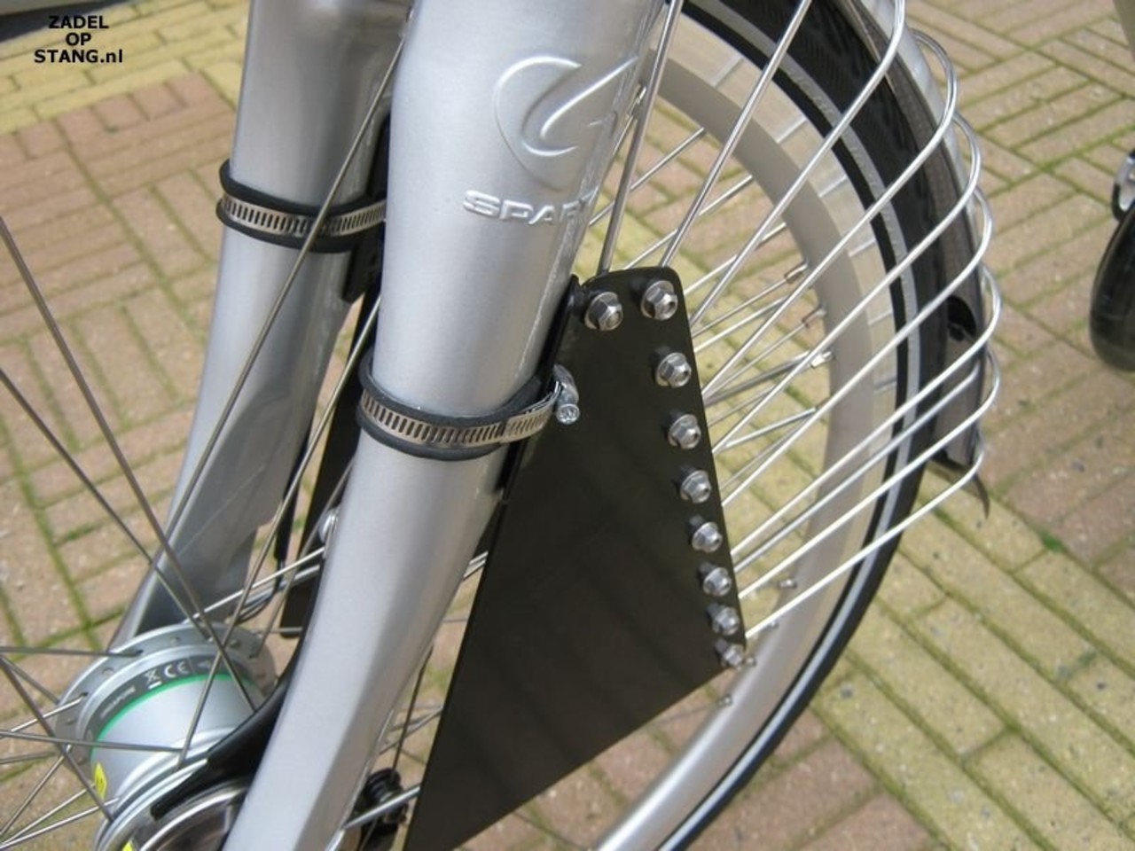 Buiszadel Zadel op Stang Spaakafschermer Spaakbeschermer Voet beschermer Buiszadel Zadel op Stang Spaakafschermer Spaakbeschermer Voet beschermer