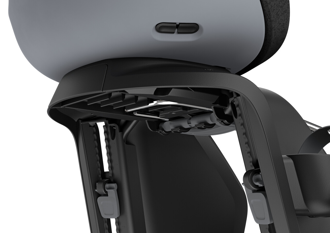 Thule Yepp Nexxt 2 Maxi Achterstoeltje Monument Grijs Frame Bevestiging