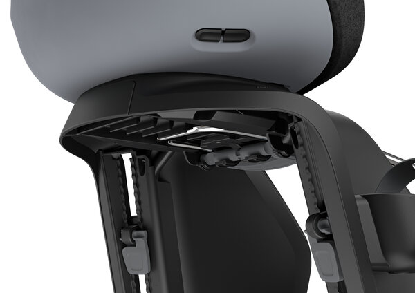 Thule Yepp Nexxt 2 Maxi Achterstoeltje Monument Grijs Frame Bevestiging