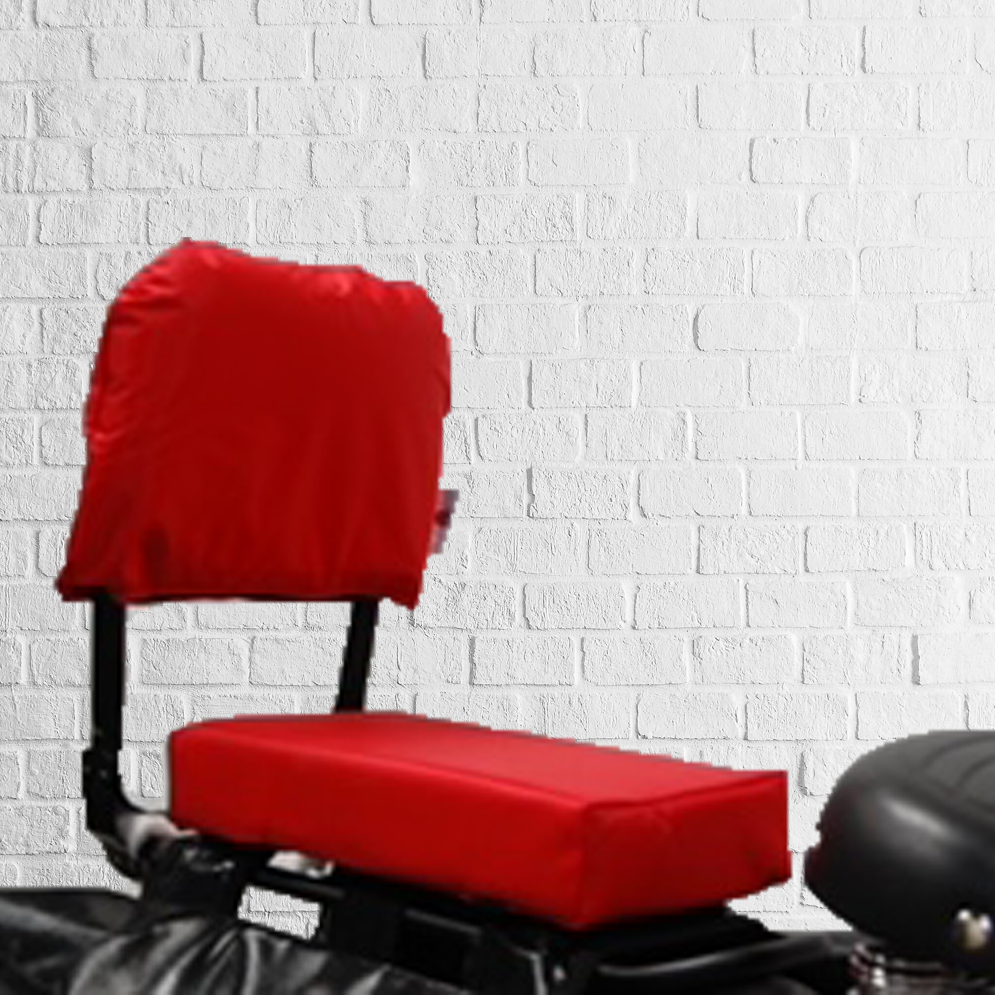 Fietskussen Pakket Rood met rugleuning en voetsteuntjes