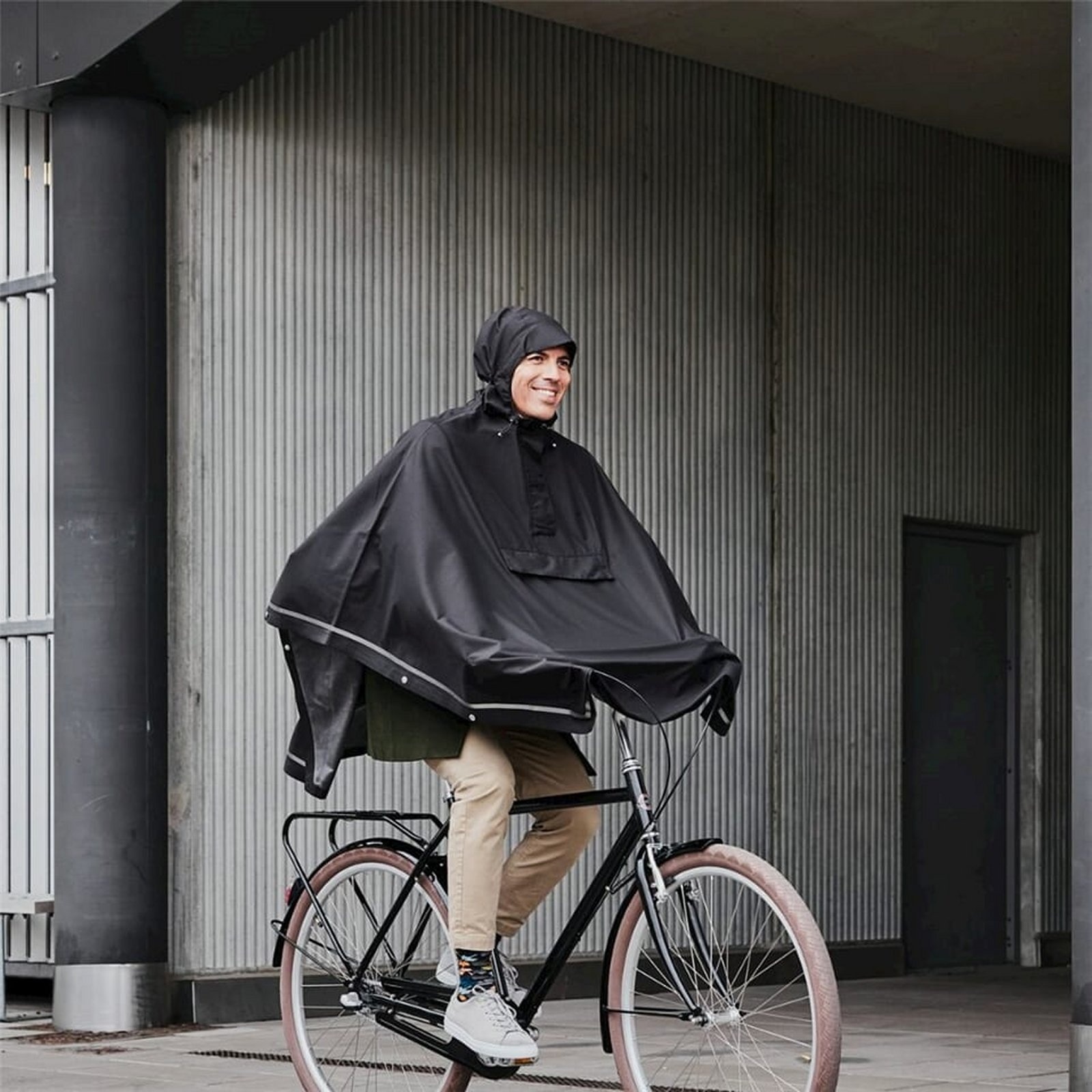 Sweden poncho Imbris Black