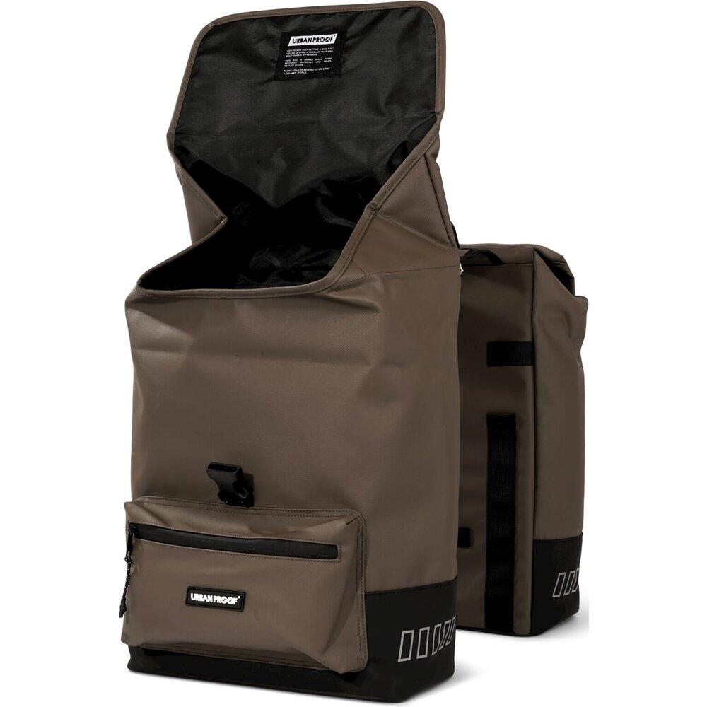 URBAN PROOF double cargo bag 38L recycled bruin URBAN PROOF double cargo bag 38L recycled bruin