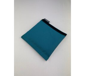 Ohmiomine Rugsteun zwart met Turquoise  Blauw Ohmiomine  rugkussentje