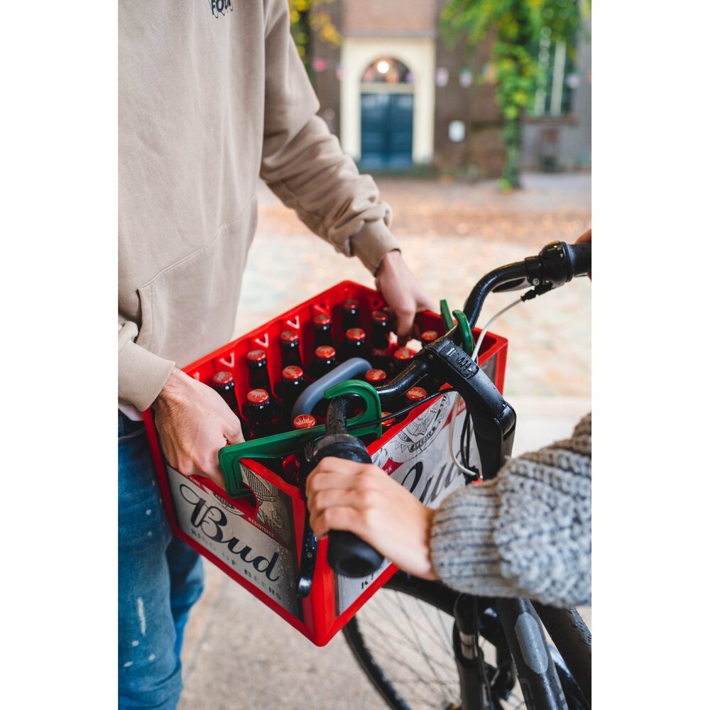 Krathaak Haak voor Bierkrat op de fiets Krathaak Haak voor Bierkrat op de fiets