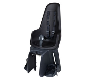 Bobike Maxi One Urban Black drager bev Achterstoeltje