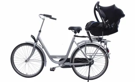 Met je baby op de fiets in een Maxi-Cosi: alles wat je moet weten