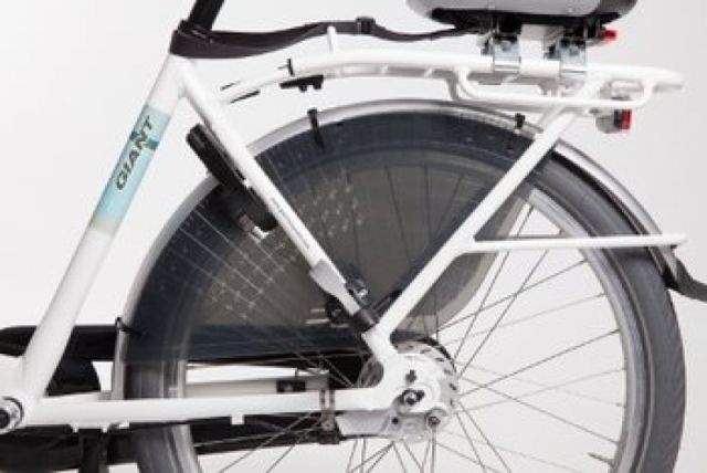 Het belang van voetenbeschermers: Veilig fietsen met je kleintje 