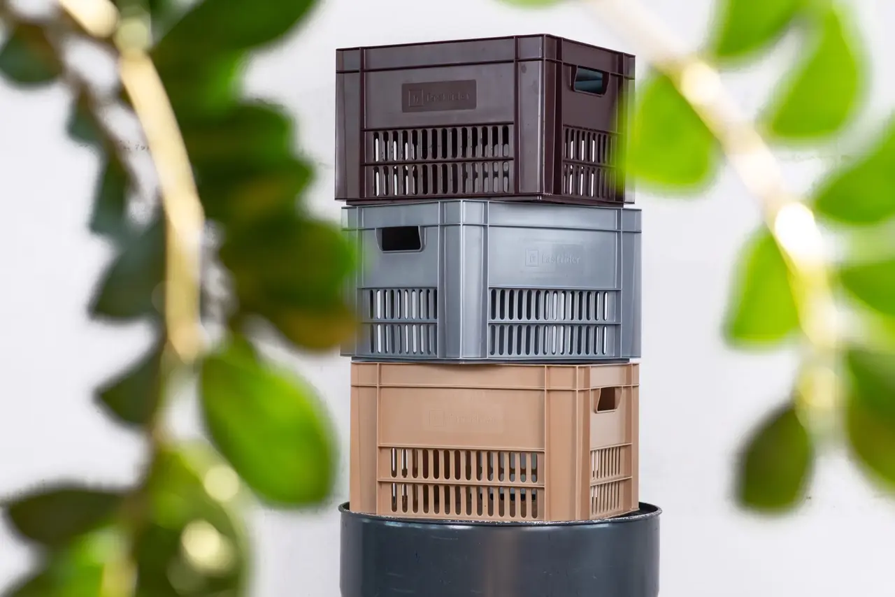 Fast Rider Kunststof Fietskrat Medium 25 liter Grijs Fast Rider Kunststof Fietskrat Medium 25 liter Grijs