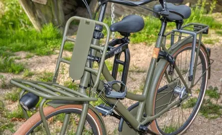 Vanaf welke leeftijd is een zadel op stang geschikt om te gebruiken?