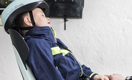 Fietsstoeltjes met slaapstand: ideaal voor rust onderweg