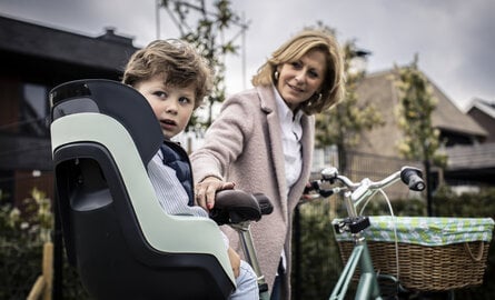 Past de Bobike Go Maxi op een bagagedrager van 18,5 cm breed?