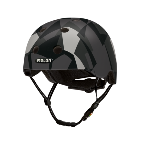 Melon BabyHelm / Kinderhelm XXS Black Widow (matte) (46 t/m 52 cm) Melon BabyHelm / Kinderhelm XXS Black Widow (matte) (46 t/m 52 cm)
