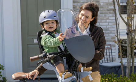 Mag een kind voorop een elektrische fiets zitten?