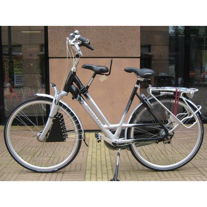 Zadel op Stang voor een Damesfiets met aluminium dubbel frame (Buiszadel)