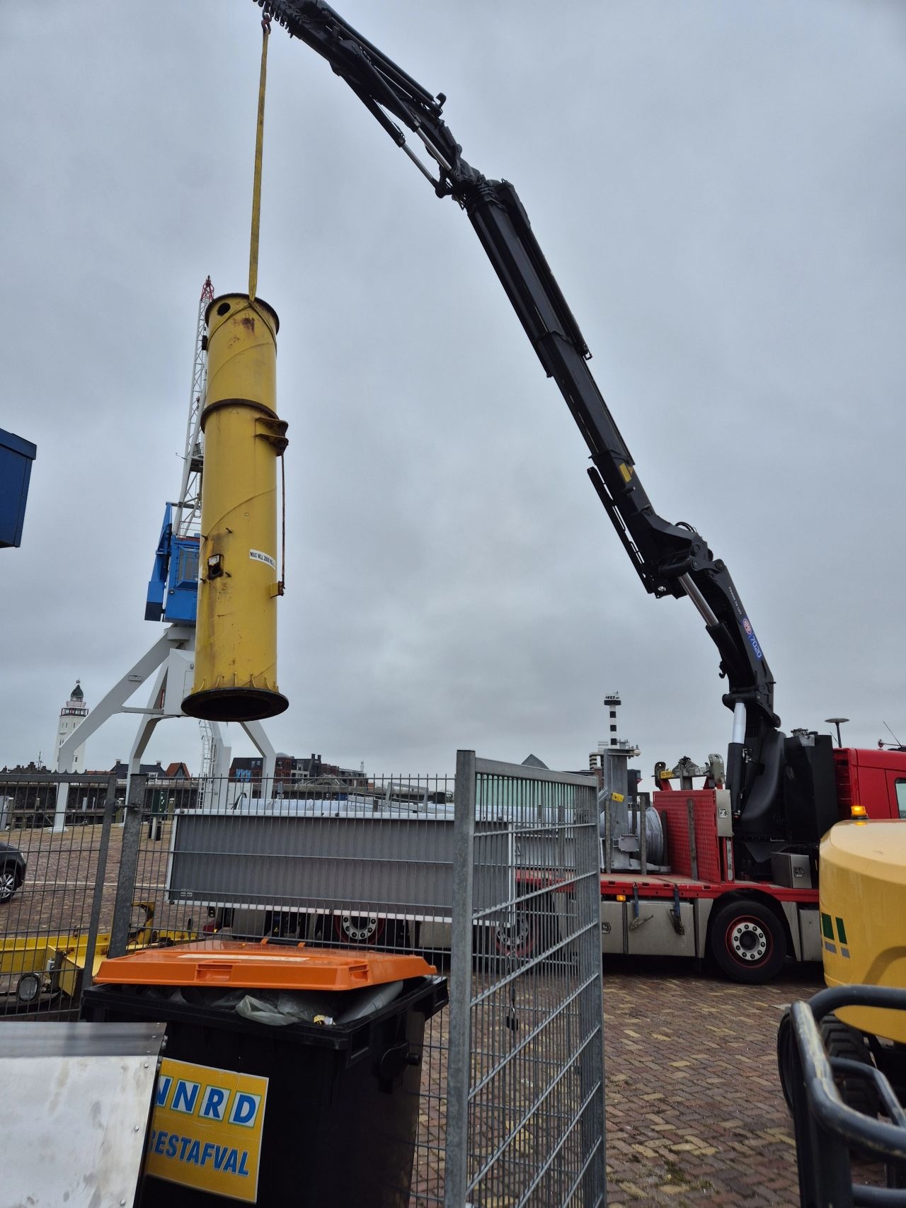 Liftsmart kraan voor KNRM reddingstation Harlingen