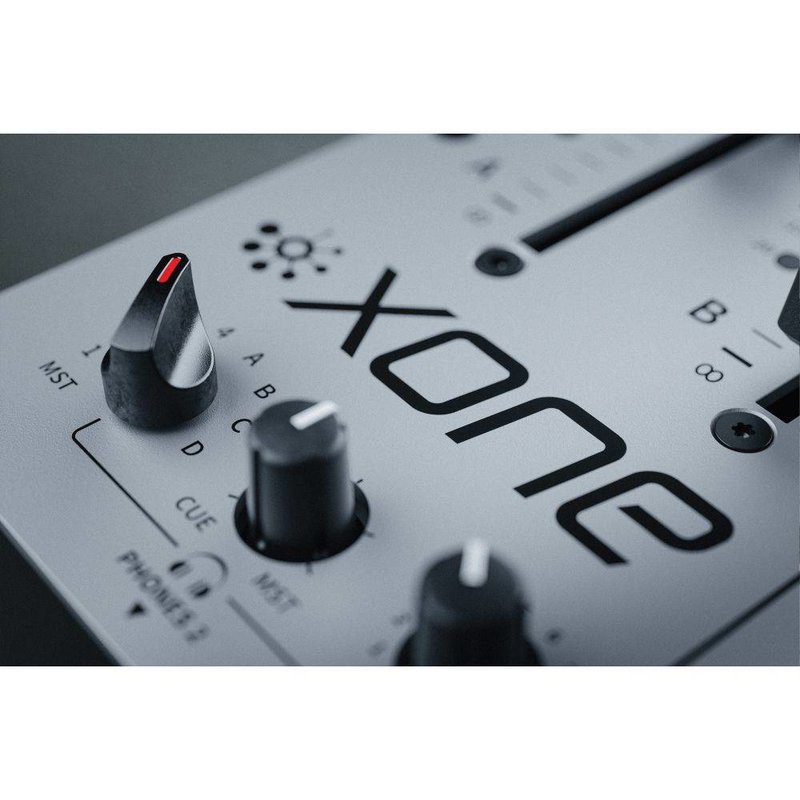 Xone:96 DJ-mixer