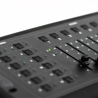 DMX Operator 1 DMX lichtcontroller