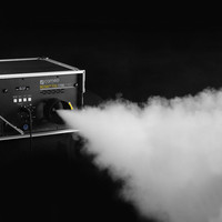 Cameo Instant Fog 1700T Pro DMX rookmachine in flightcase Instant Fog 1700T Pro DMX rookmachine in flightcase