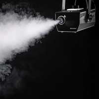 Cameo Phantom F3 rookmachine 950W Phantom F3 rookmachine 950W