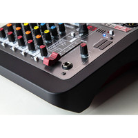 ZED-6FX analoge mixer met effecten