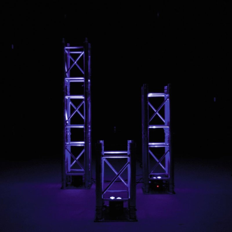 LED TL-3 RGB+UV trusslight uplight LED-par 3x 7W