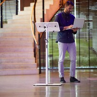 LTS T 02W laptopstatief met verstelbare houders & stalen baseplate